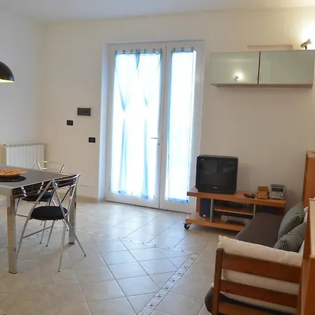 La Perla Del Magra Holidays House Holiday home Monte Marcello
