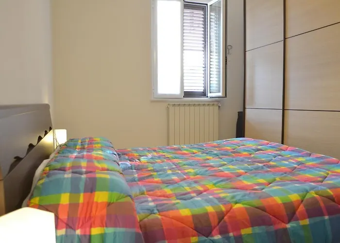 La Perla Del Magra Holidays House * Monte Marcello